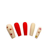 Load image into Gallery viewer, Queen of Hearts