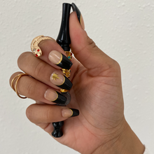 Load image into Gallery viewer, La Doña