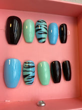 Load image into Gallery viewer, Custom Set