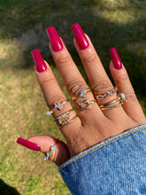 Load image into Gallery viewer, Empress